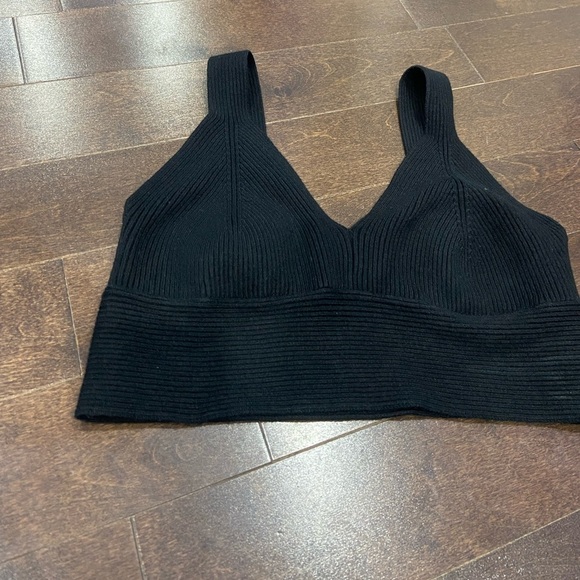 Knit bra /crop top - Picture 3 of 4